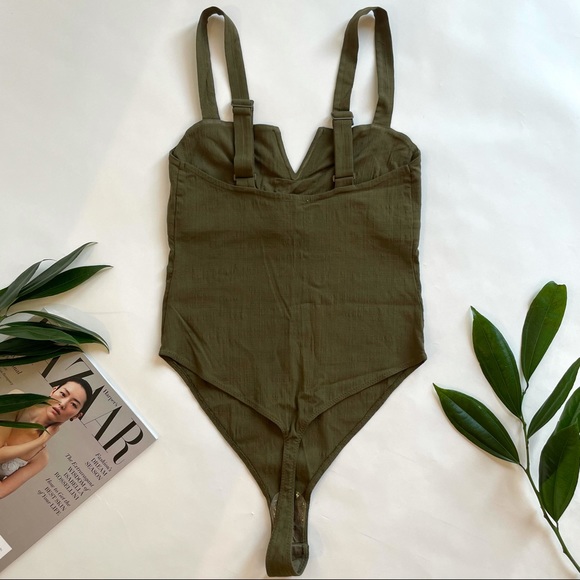 Free People V-wire Thong bodysuit - Picture 5 of 8